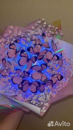 Светящиеся букет из бабочек