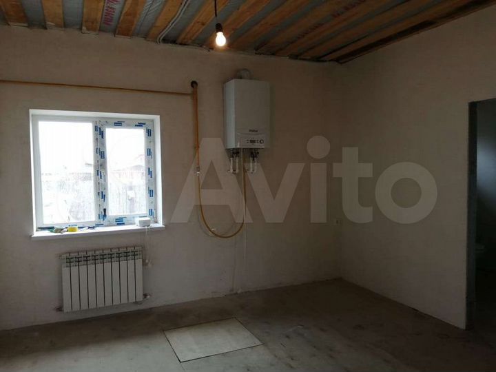 Дом 81 м² на участке 6 сот.