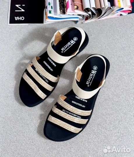 Босоножки женские