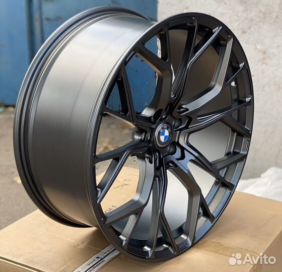 Кованые диски r21 BMW X6 G06
