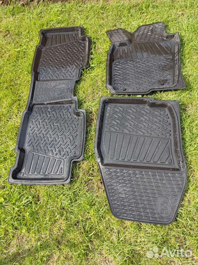Автомобильные коврики резиновые с высоким бортом