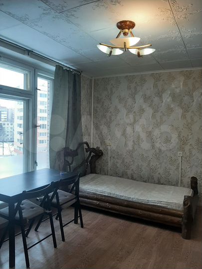 Комната 13 м² в 9-к., 5/9 эт.