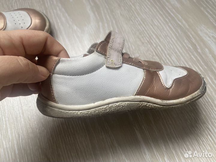 Кроссовки для девочки tipsitoes