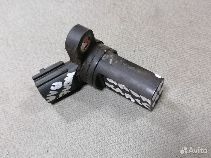 Датчик коленвала Nissan Almera Classic B10 2006-13