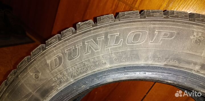 Dunlop SP Winter Ice 02 205/55 R16 94T