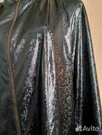 Ветровка женская летняя