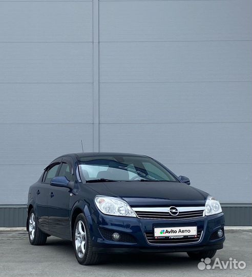 Opel Astra 1.8 AT, 2010, 207 000 км