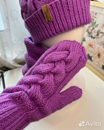 Комплект шапка, снуд, варежки ручная работа