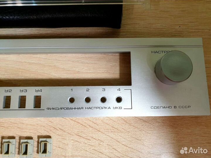 Radiotehnika Тюнер Т-101 / Радиотехника