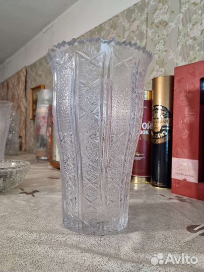 Хрустальные вазы Чехия