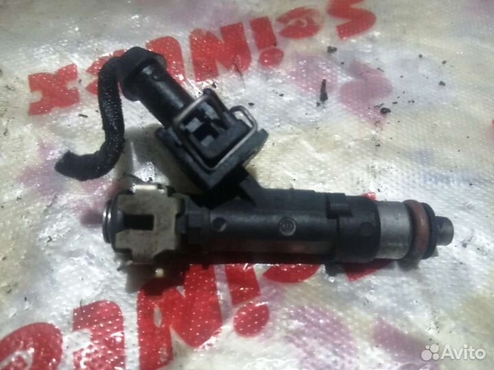 Форсунка топливная Opel Corsa D, z12xep