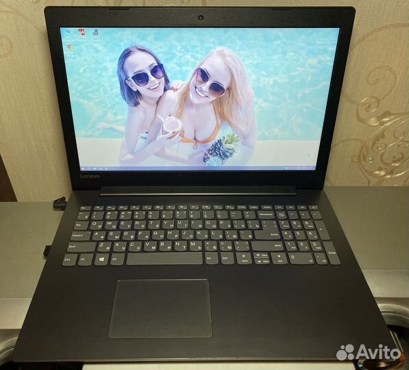 Ноутбук Lenovo