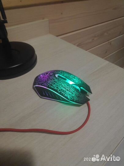 Игровая клавиатура, мышка, коврик