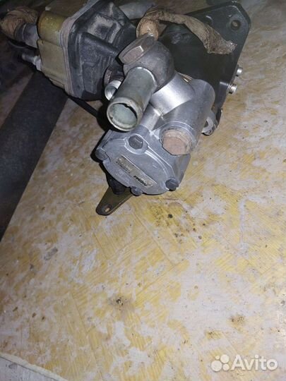 Насос гур cummins 3.8