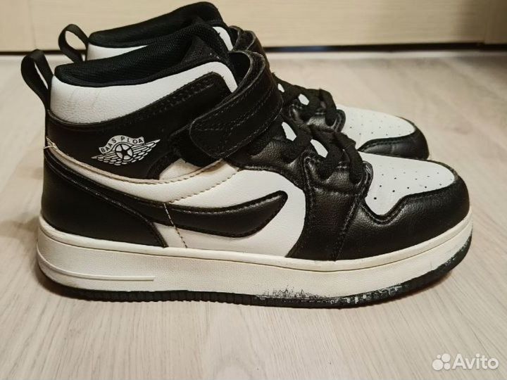 Кроссовки на мальчика bass ploa 35 р-р