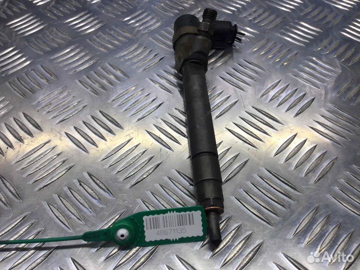 Форсунка Mercedes C-klasse 0445110238 646962