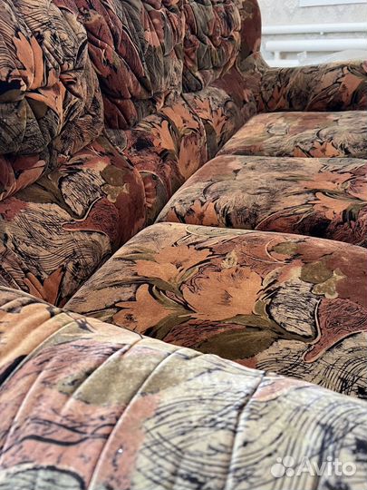 Диван и 2 кресла комплект мягкой мебели