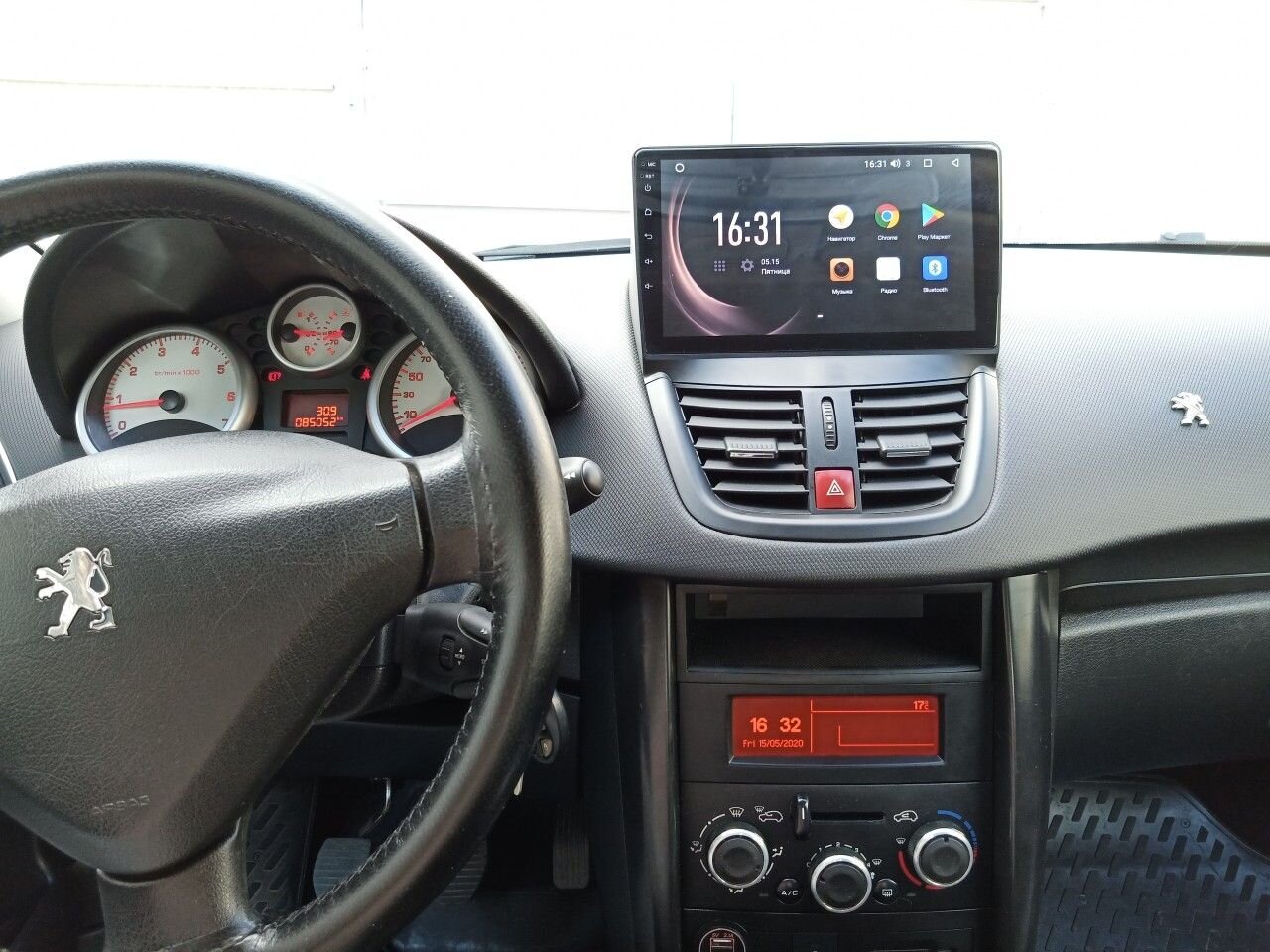 Peugeot 207: фото владельца