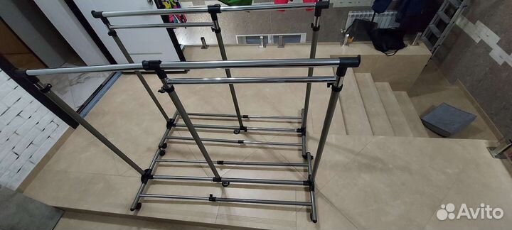 Вешалка для одежды напольная