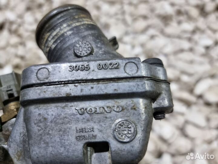 Корпус термостата Вольво S60