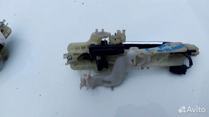 Ручка двери наружняя Kia Sportage 3.Киа Спортедж 3