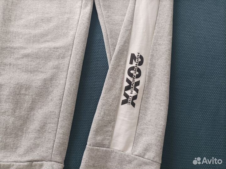 Спортивные штаны на рост 160-162 см