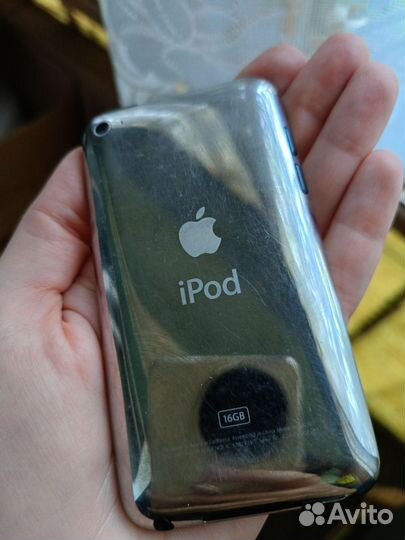 Плеер iPod touch 16gb