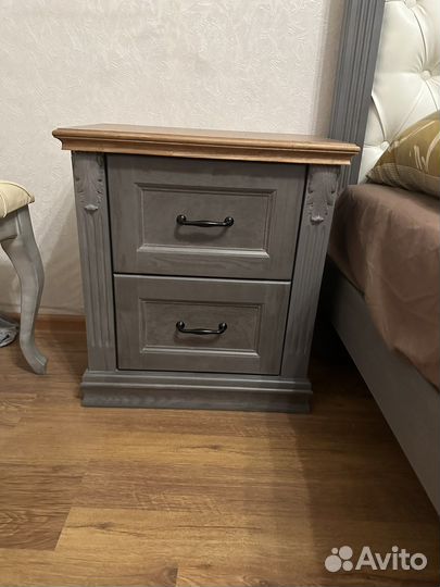Тумба прикроватная Лаура массив