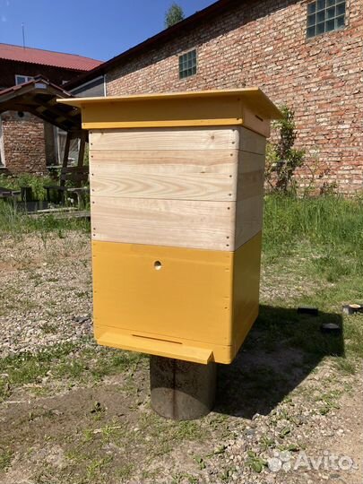 Улей для пчёл дадан на 12 рамок