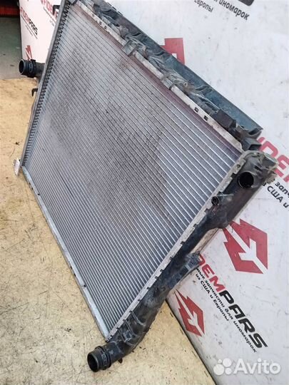 Радиатор охлаждения BMW X3 E83 рест