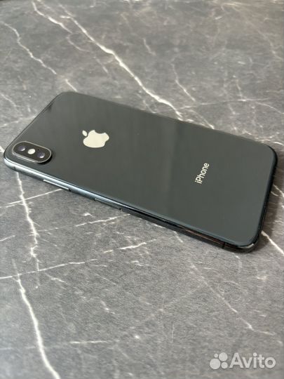 iPhone X, 256 ГБ