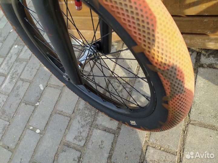 Трюковой велосипед bmx