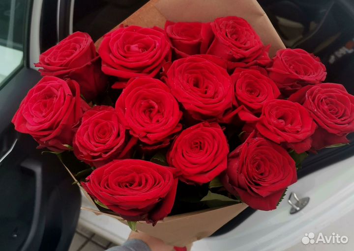 Розы, букет цветов, 101 роза, 51 роза. Розы опт
