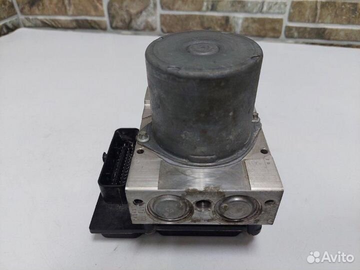 Блок управления тормозами/насос ABS Mercedes-Benz