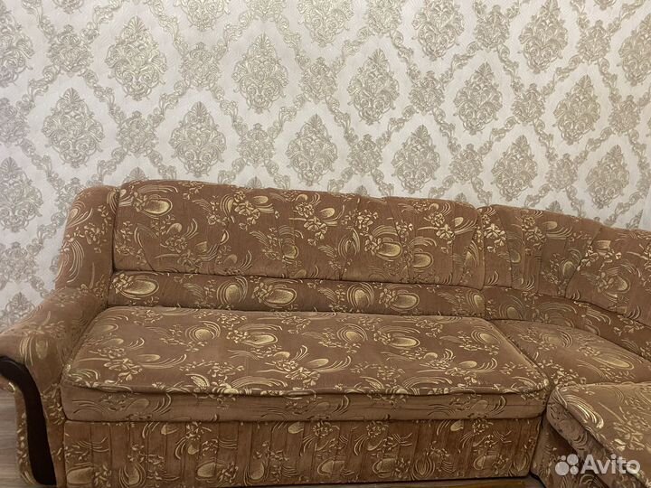 Угловой диван