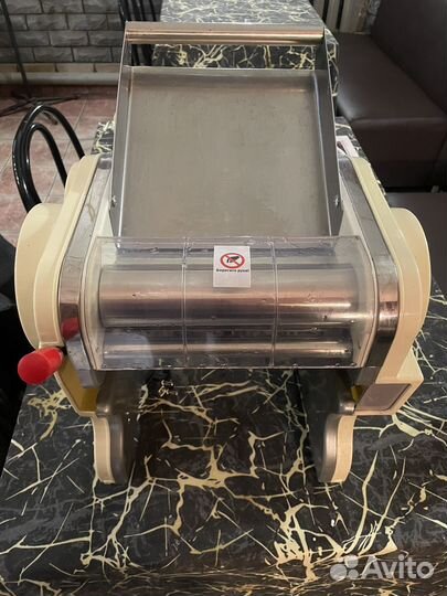 Тестораскаточная машина