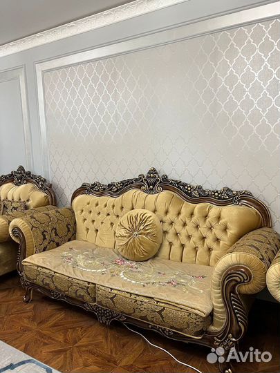 Диван и 2 кресла