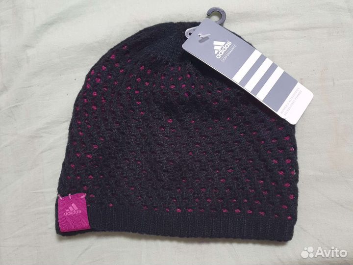 Шапка adidas женская новая