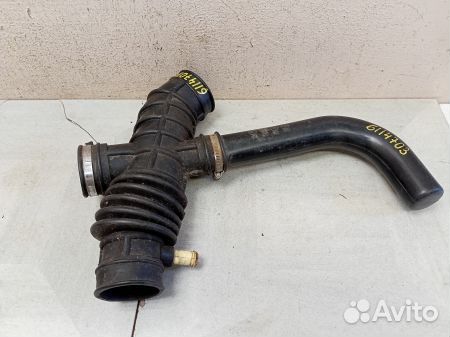 Патрубок воздушного фильтра