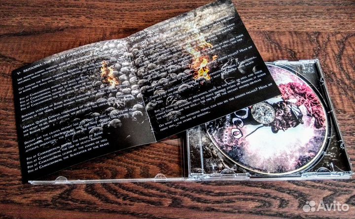 Много CD рока и метала, компакт-диски