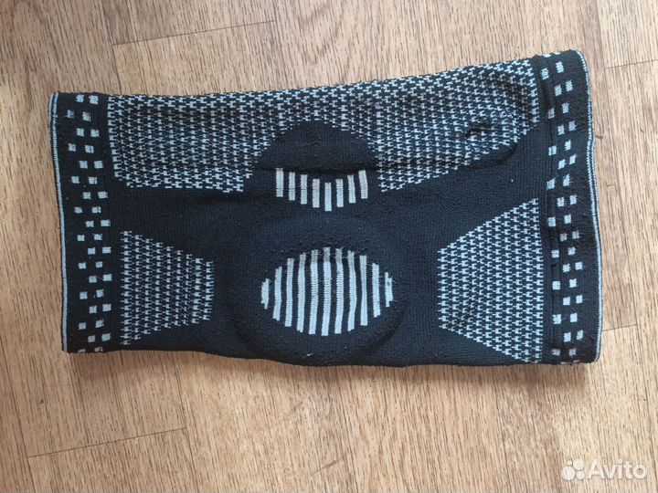 Наколенник бандаж