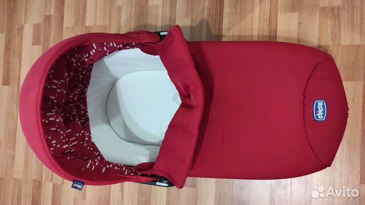 Автолюлька/короб коляски Chicco