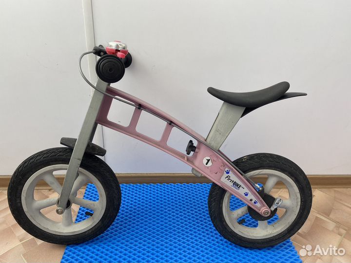Беговел firstbike розовый
