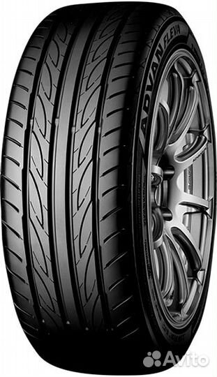 Yokohama Advan Fleva V701 215/40 R18 W