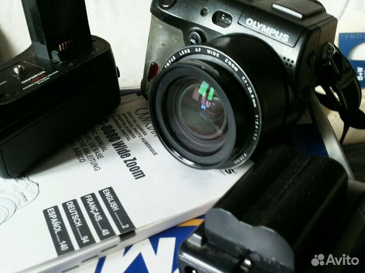 Olympus c8080