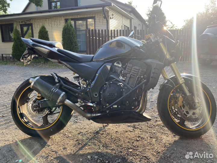 Kawasaki z1000