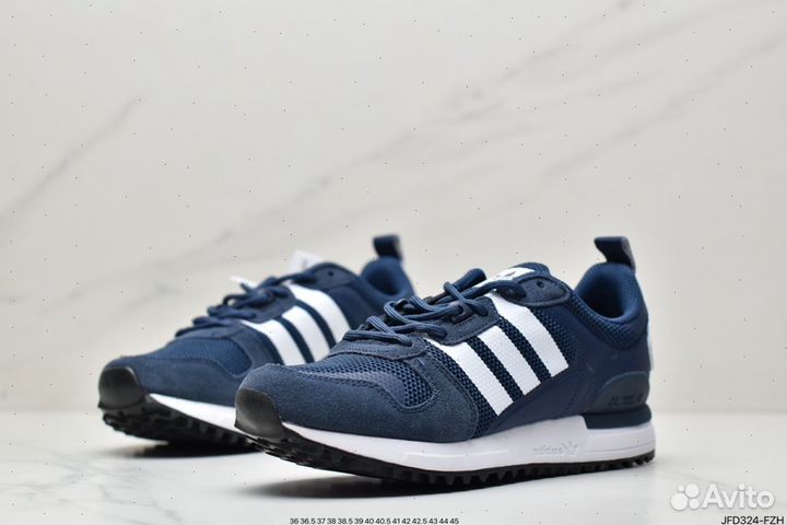 Кроссовки Adidas ZX700 HD Р43