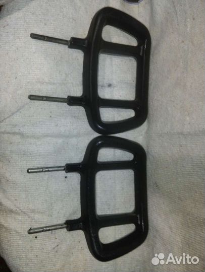 Подголовники на газель