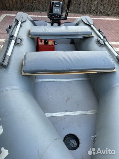 Лодка Silverado 30F пвх
