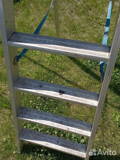 Лестница стремянка